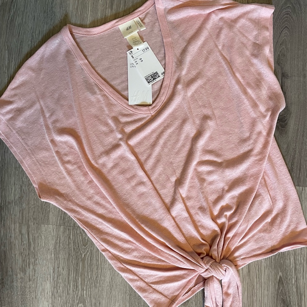 Light pink tie bottom. H&M x small new with tags.